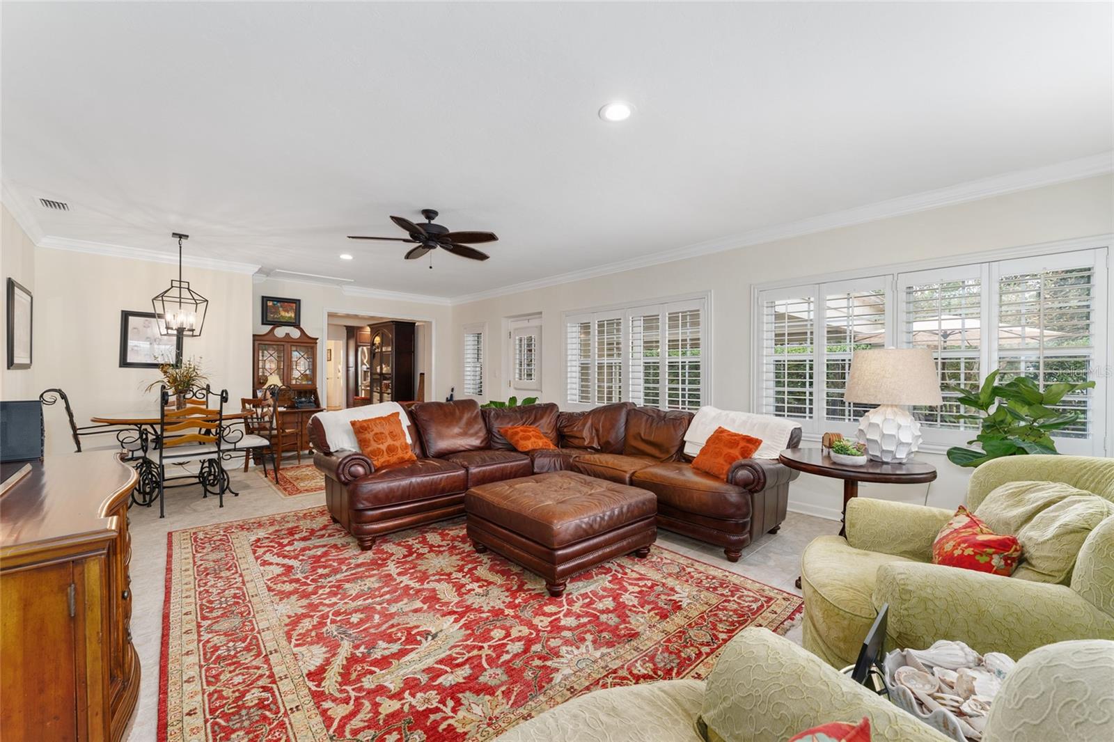 WOODFIELDS UN 04 - Residential