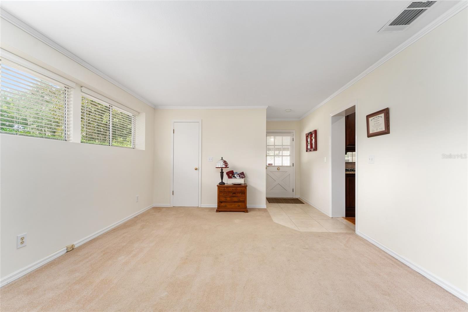 WOODFIELDS UN 04 - Residential