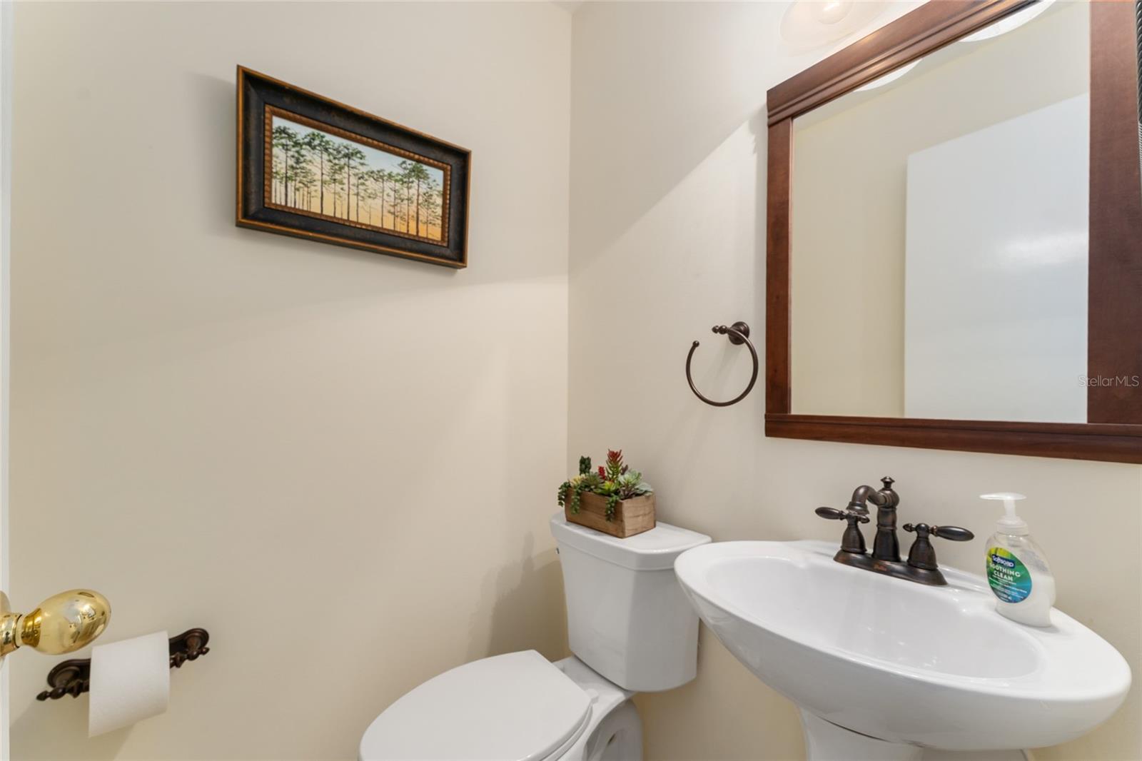 WOODFIELDS UN 04 - Residential