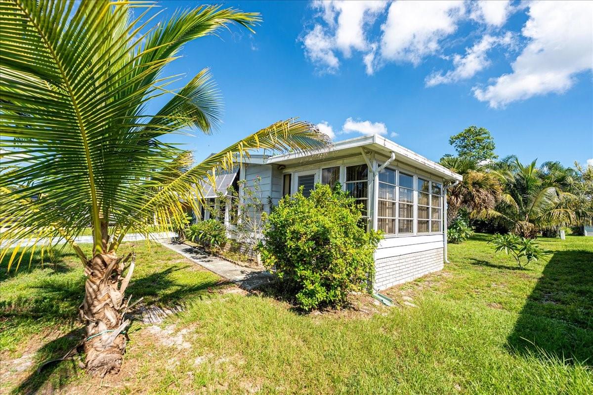 2745 SW TORONADO TRAIL