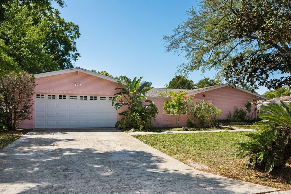 Photo of 4928 W San Rafael Street, Tampa, FL 33629 (MLS # TB8478765)