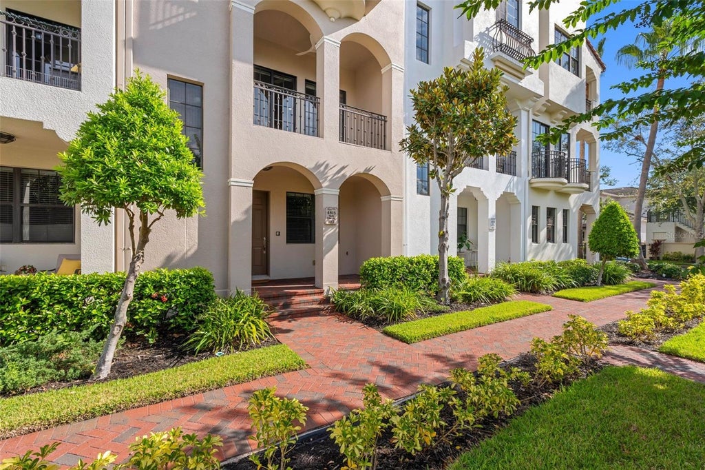 Photo of 4815 Yacht Club Drive #103, Tampa, FL 33616 (MLS # TB8548775)