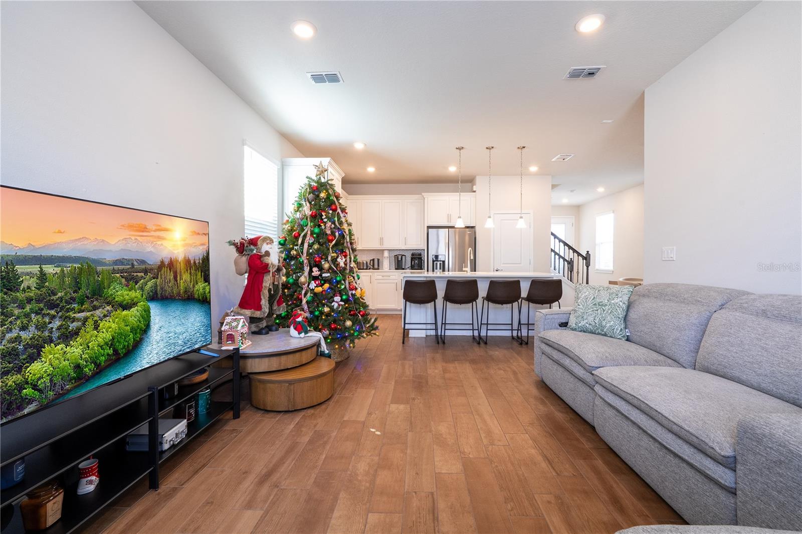 ISLES OF LAKE NONA - Residential