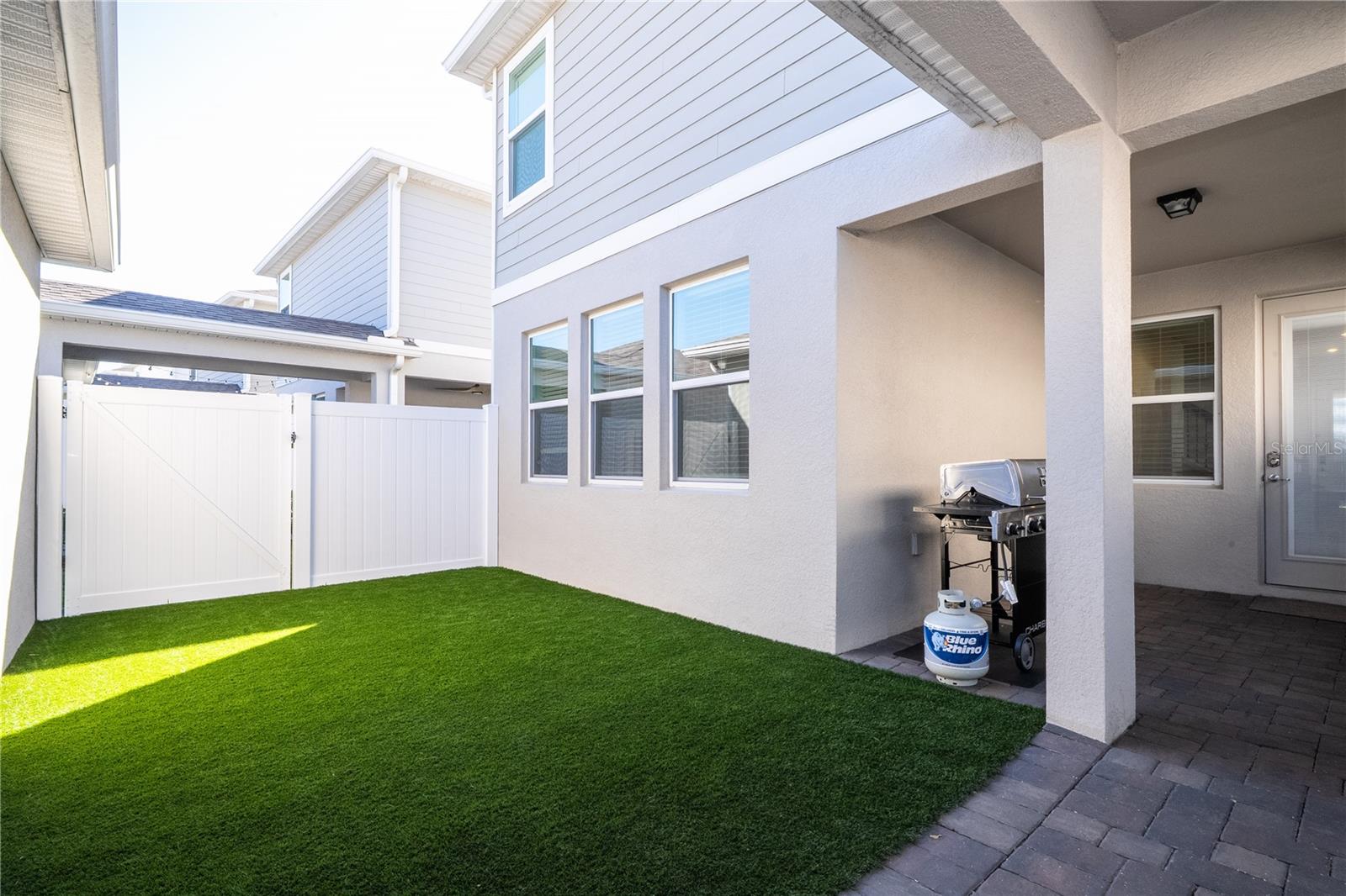 ISLES OF LAKE NONA - Residential