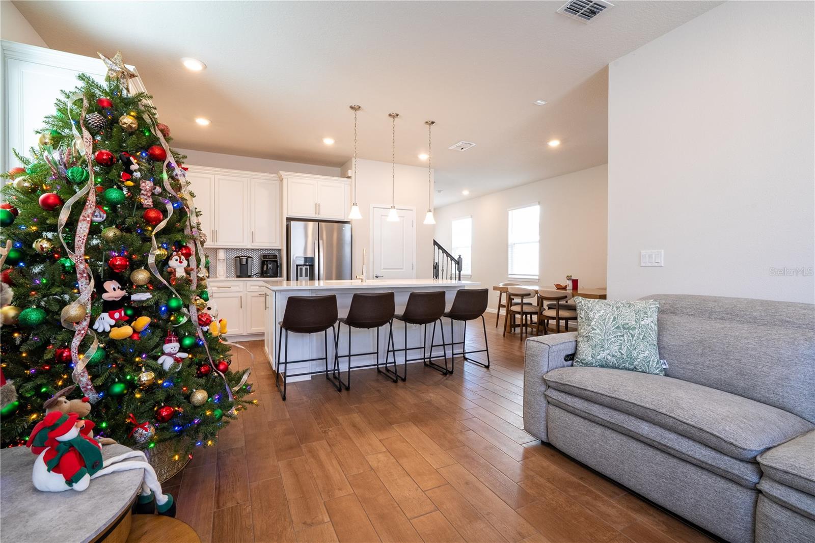 ISLES OF LAKE NONA - Residential