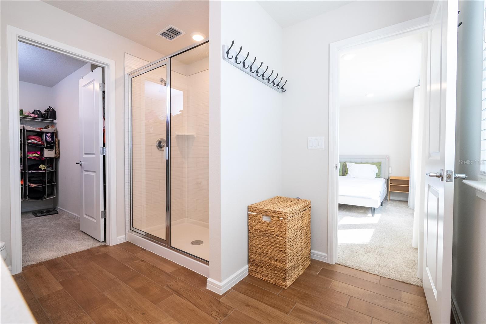 ISLES OF LAKE NONA - Residential