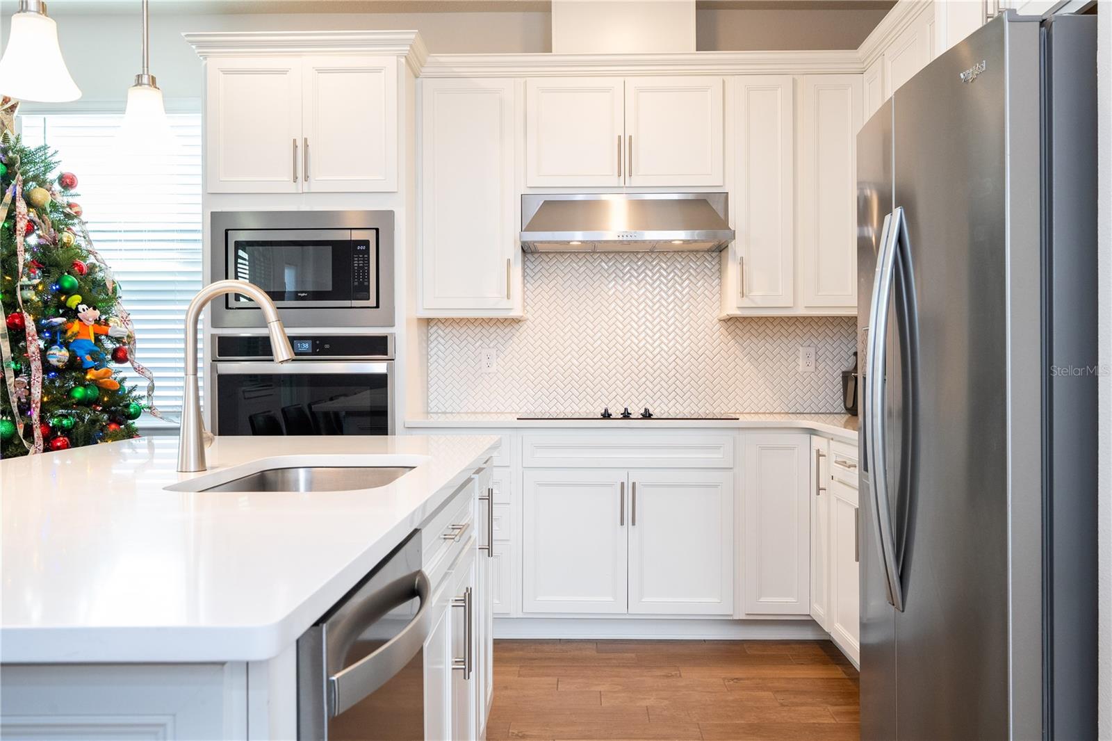 ISLES OF LAKE NONA - Residential