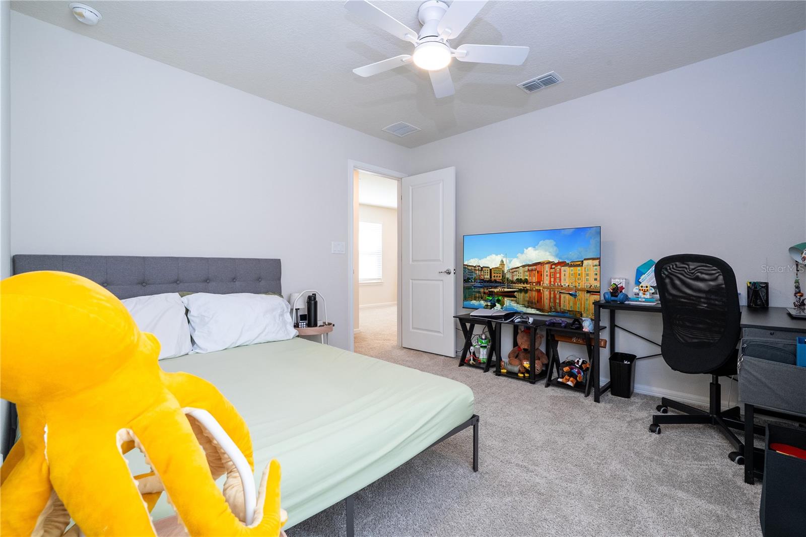 ISLES OF LAKE NONA - Residential