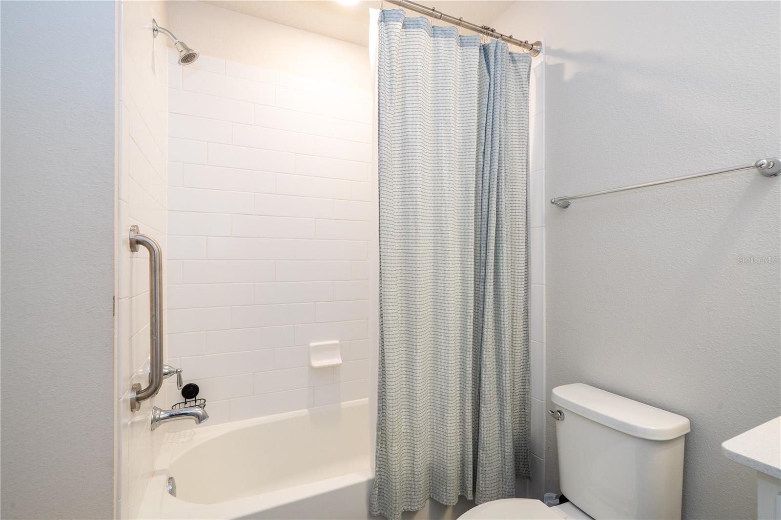 ISLES OF LAKE NONA - Residential