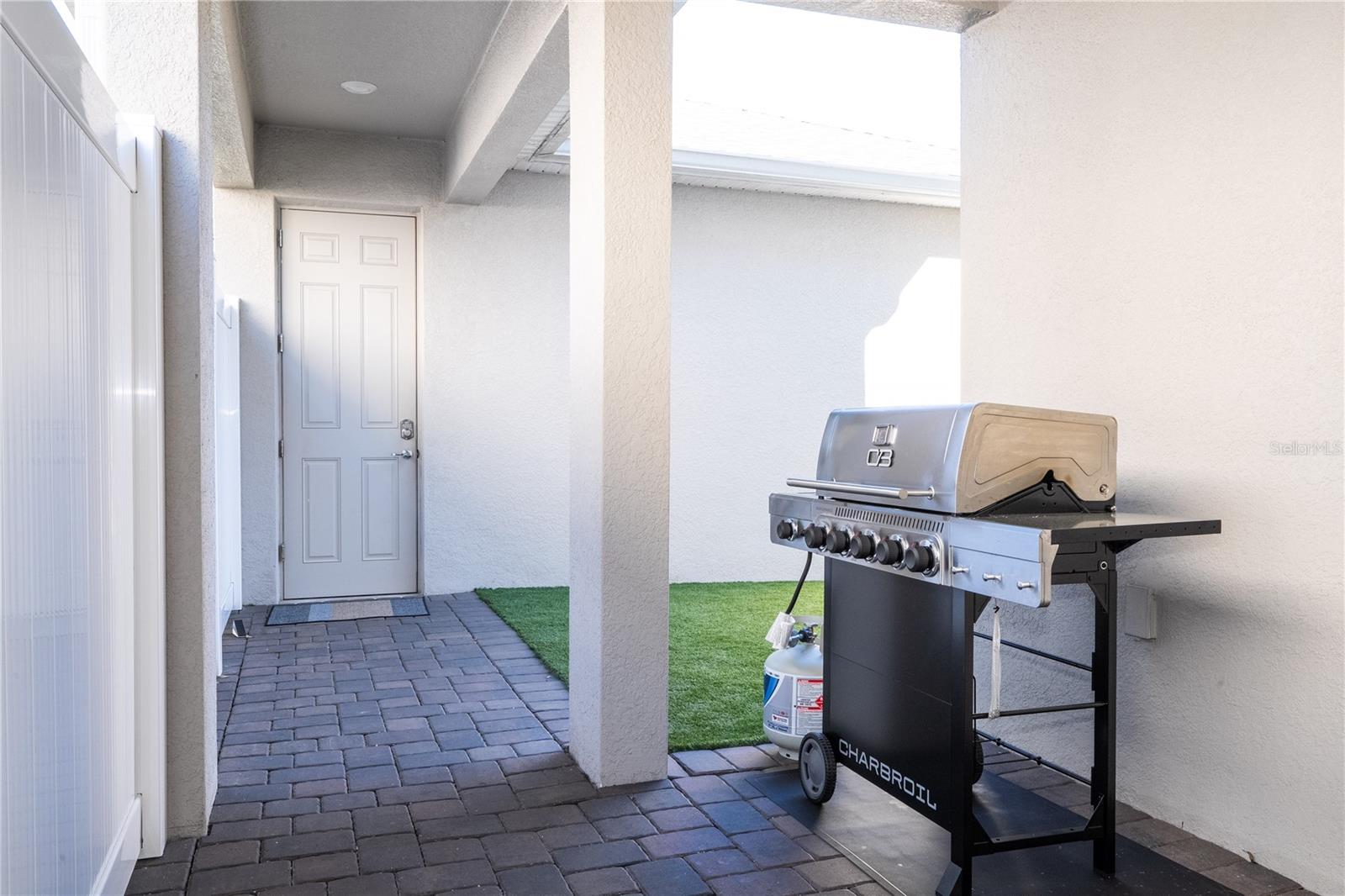 ISLES OF LAKE NONA - Residential