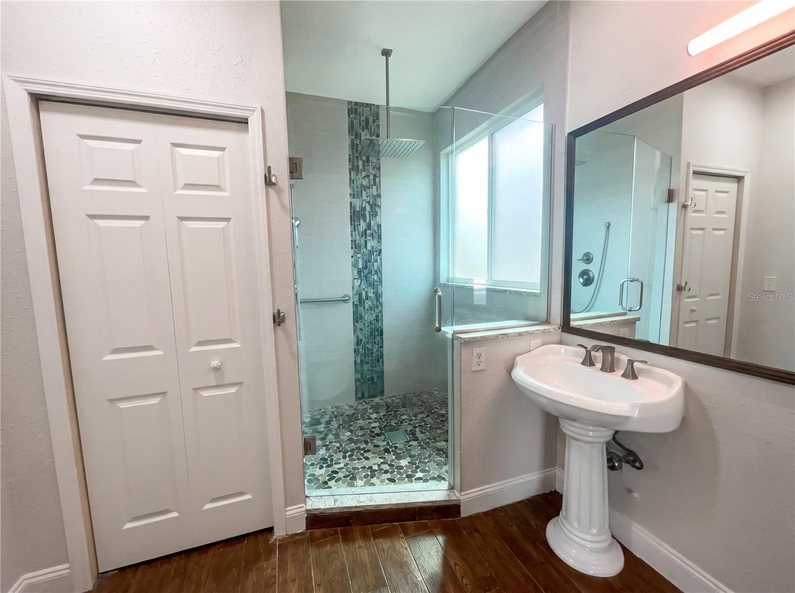 CANOE CREEK LAKES UNIT 5 - Residential