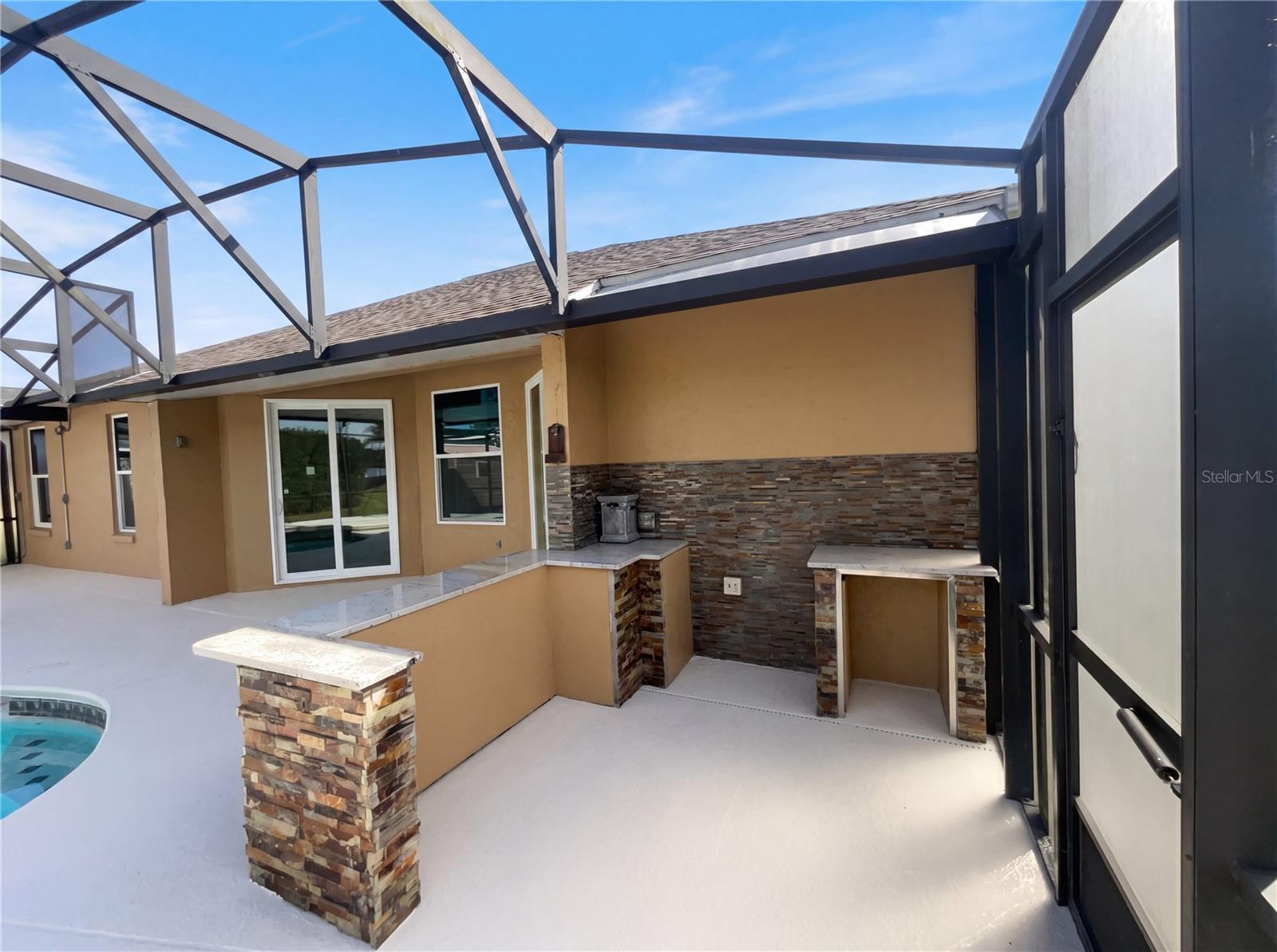 CANOE CREEK LAKES UNIT 5 - Residential