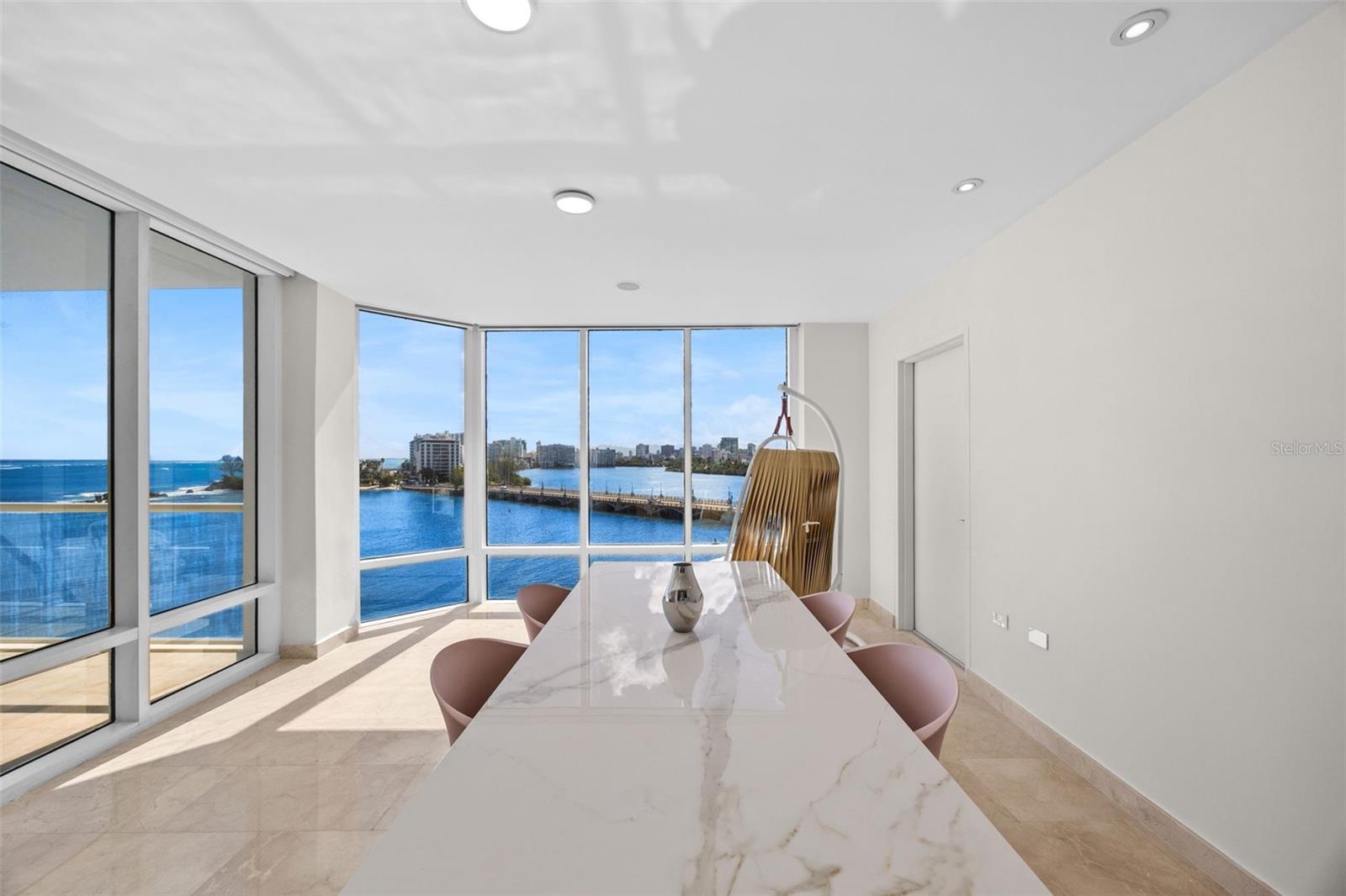 602 COND. LAGUNA PLAZA 602