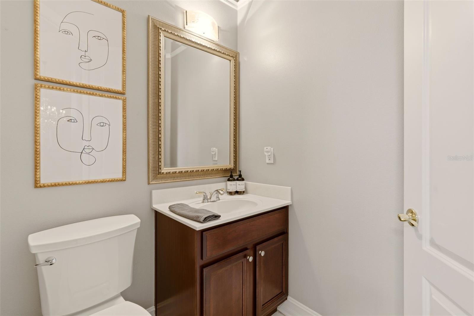 BUCKINGHAM ESTATES - Residential