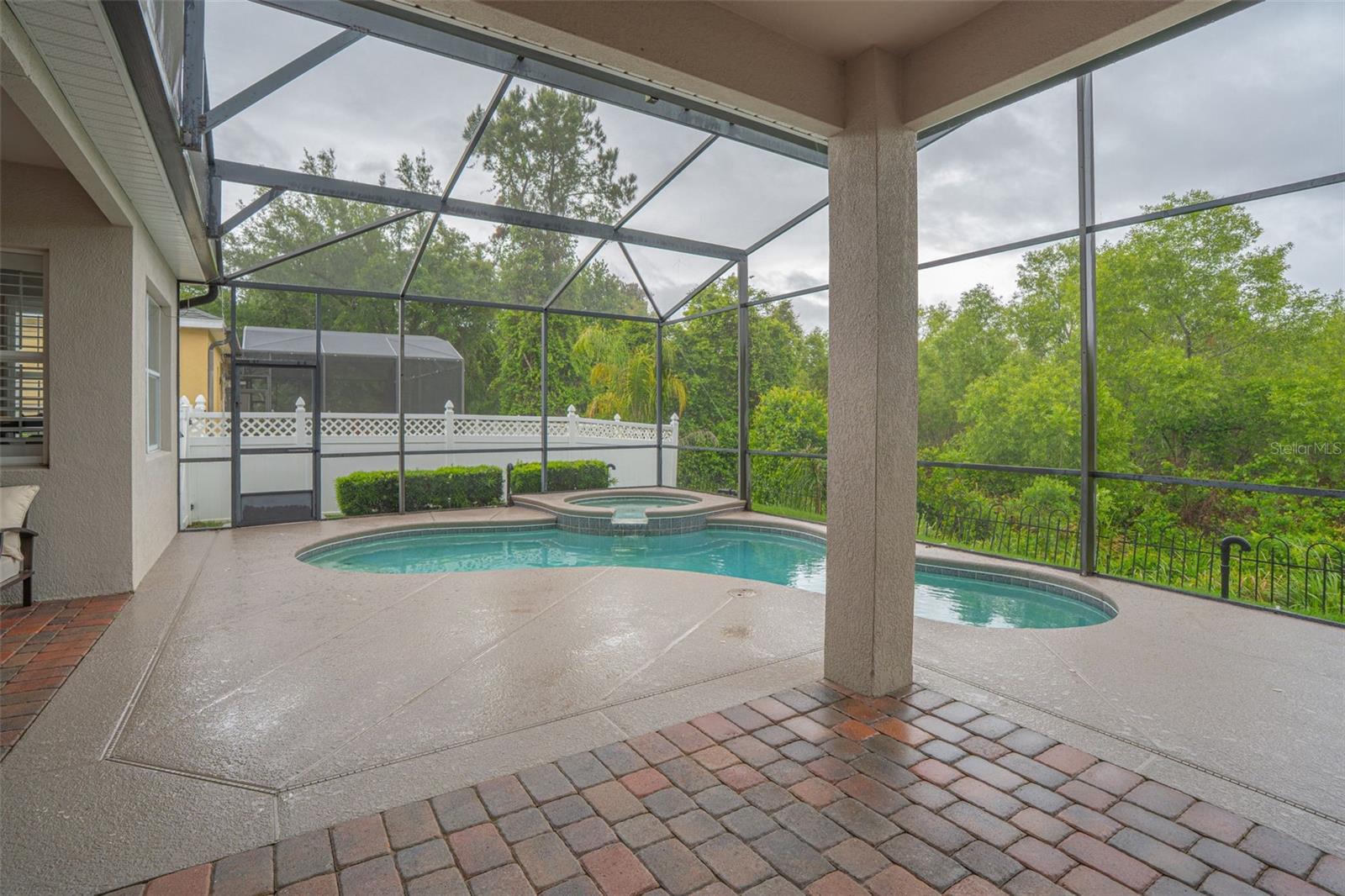 BUCKINGHAM ESTATES - Residential