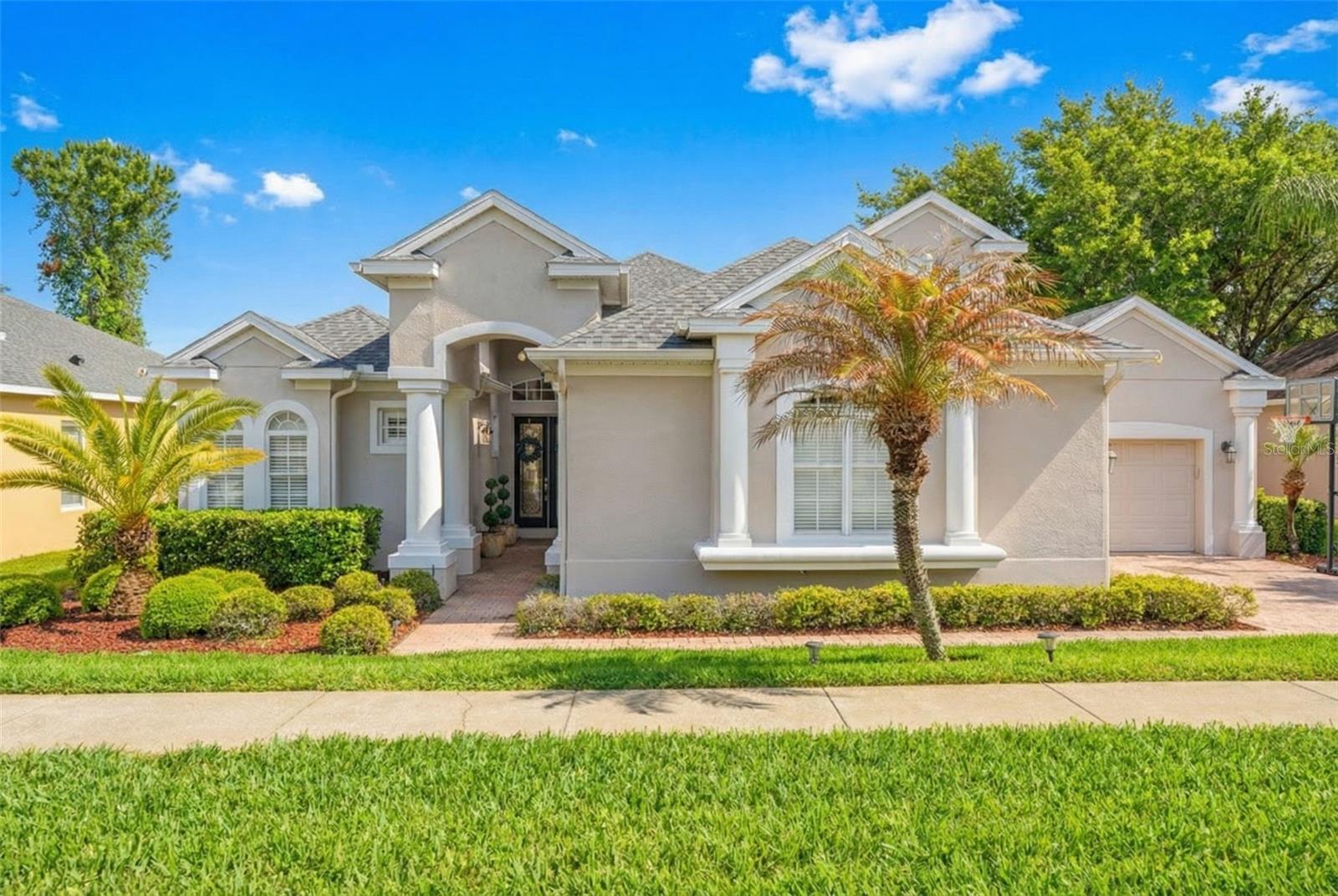 BUCKINGHAM ESTATES - Residential