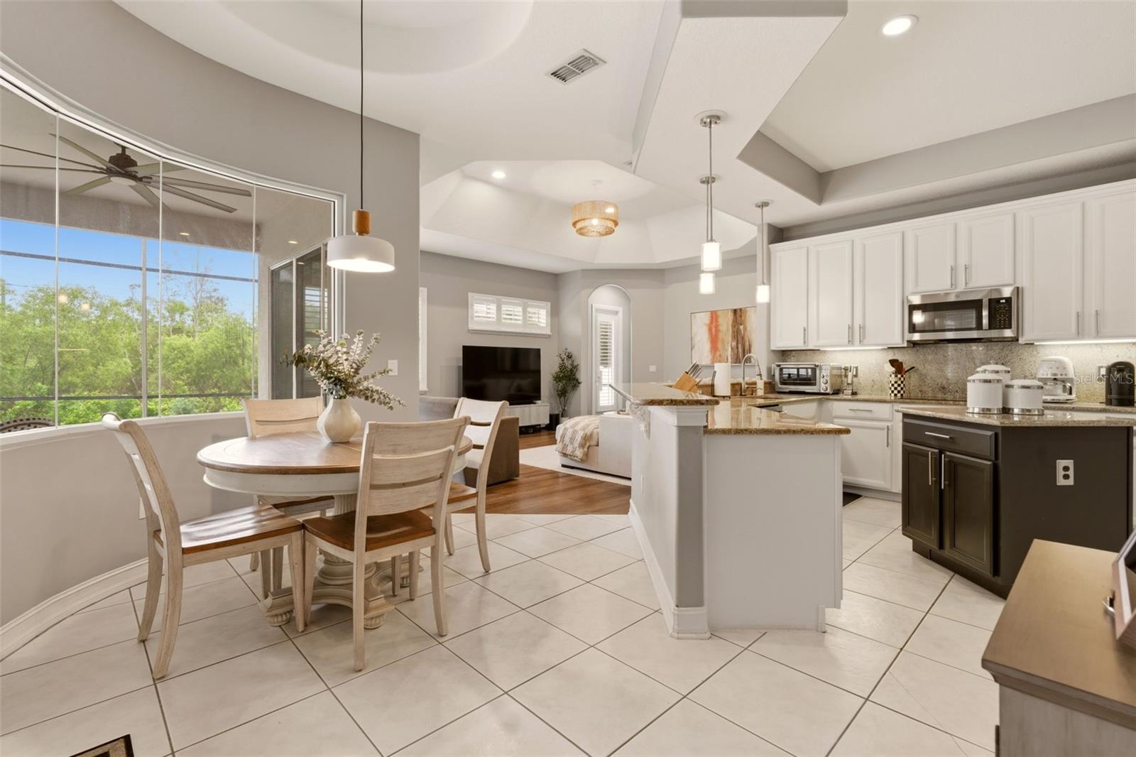 BUCKINGHAM ESTATES - Residential