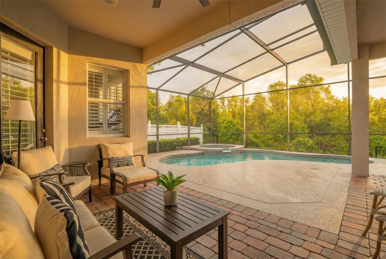 BUCKINGHAM ESTATES - Residential