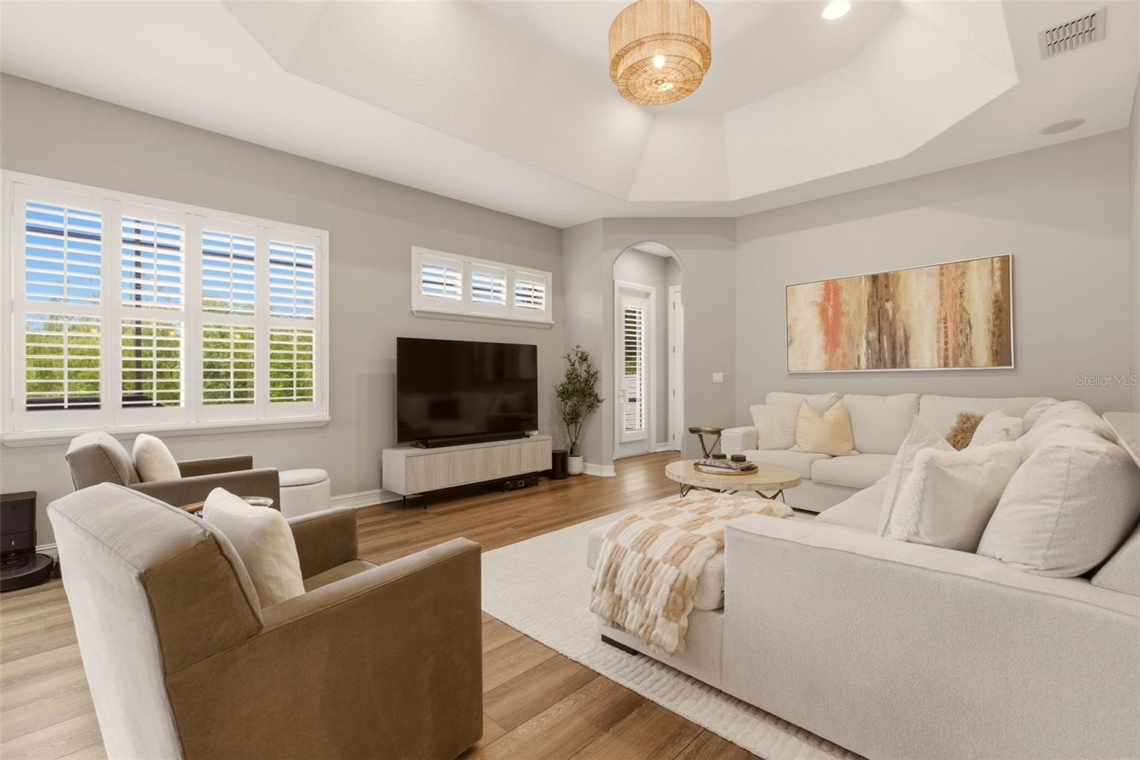 BUCKINGHAM ESTATES - Residential