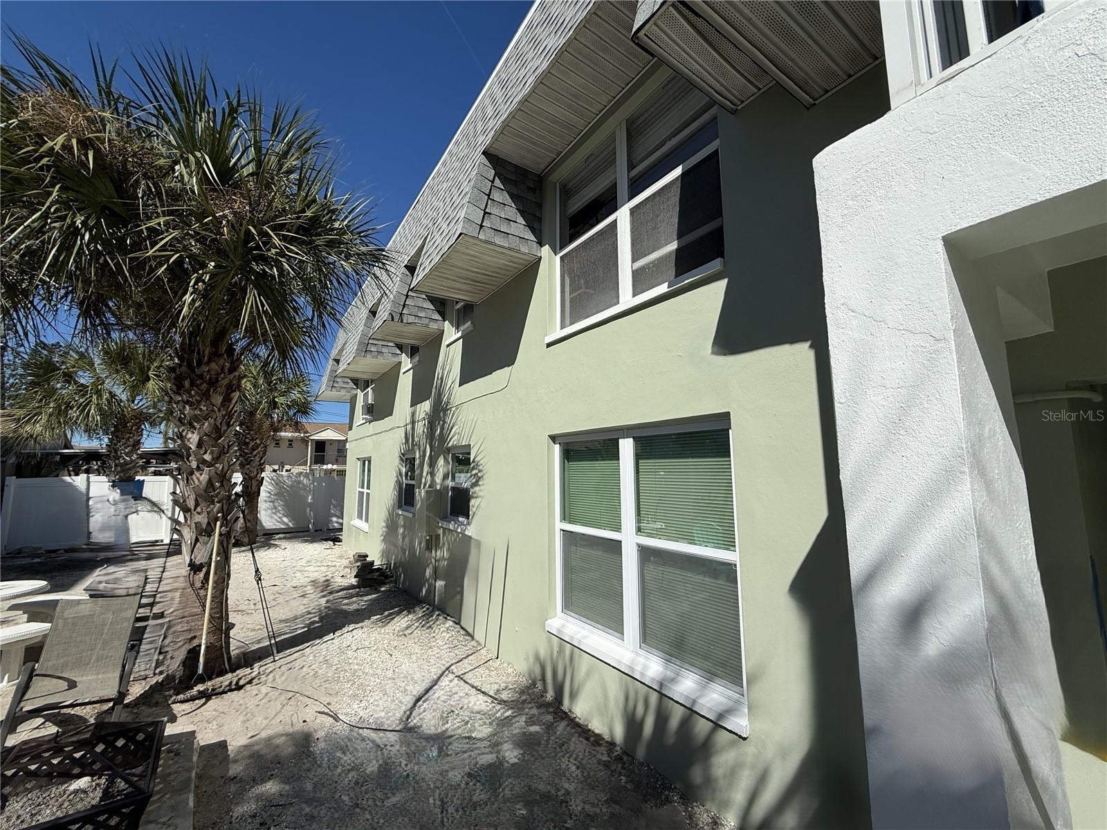 GULF SHORES SUB - Residential Lease