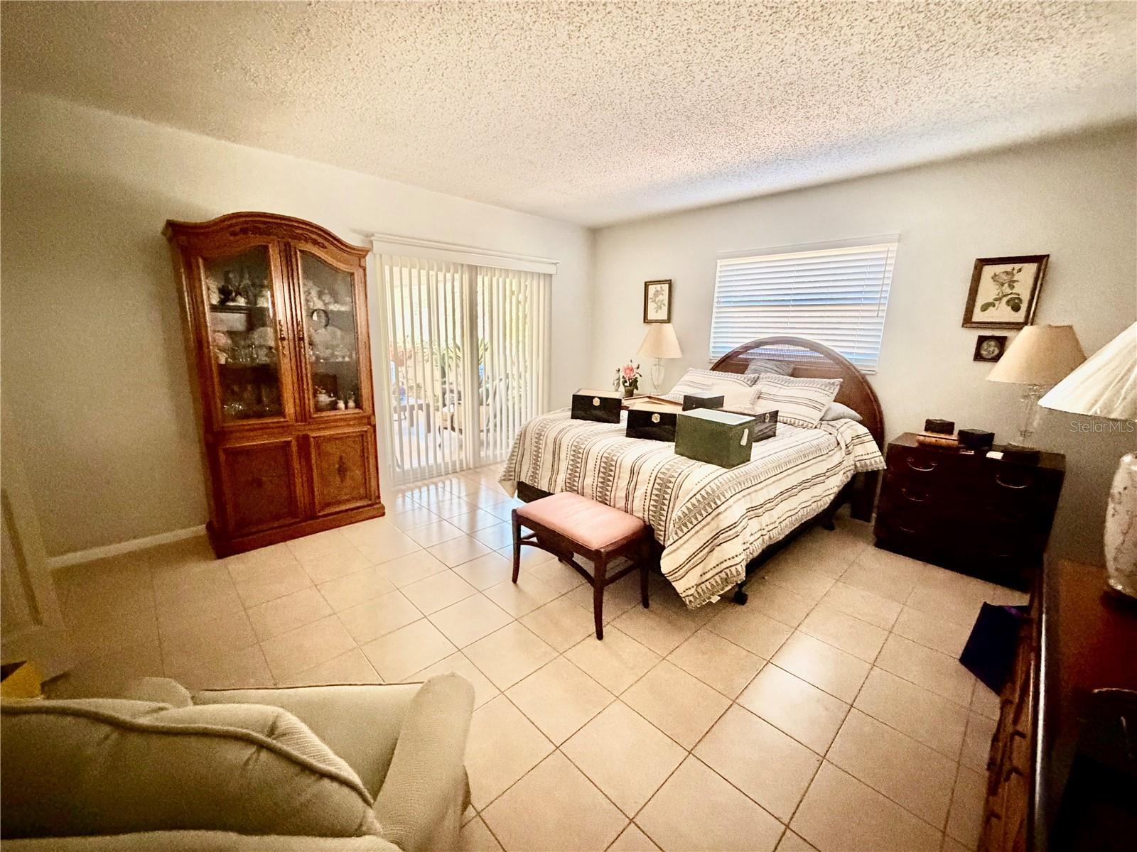 ANCHORAGE OF TARPON LAKE UNIT ONE THE - Residential