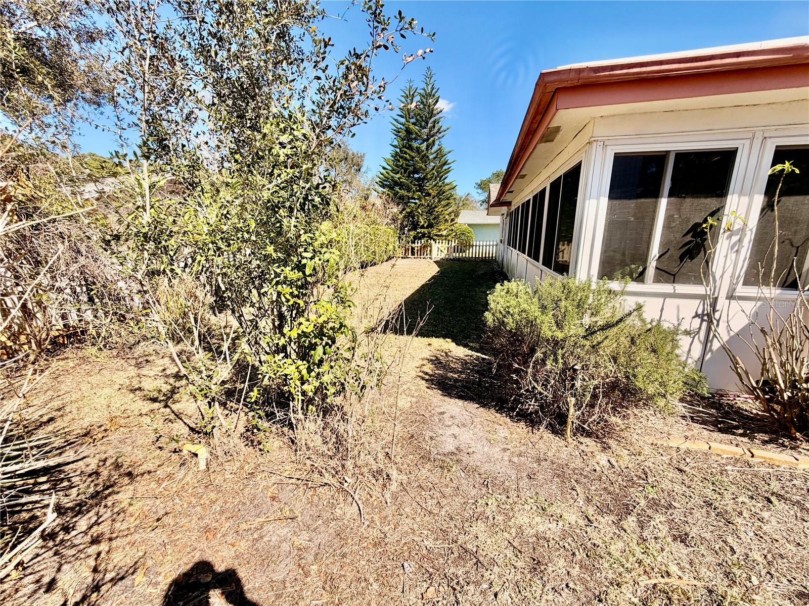 ANCHORAGE OF TARPON LAKE UNIT ONE THE - Residential