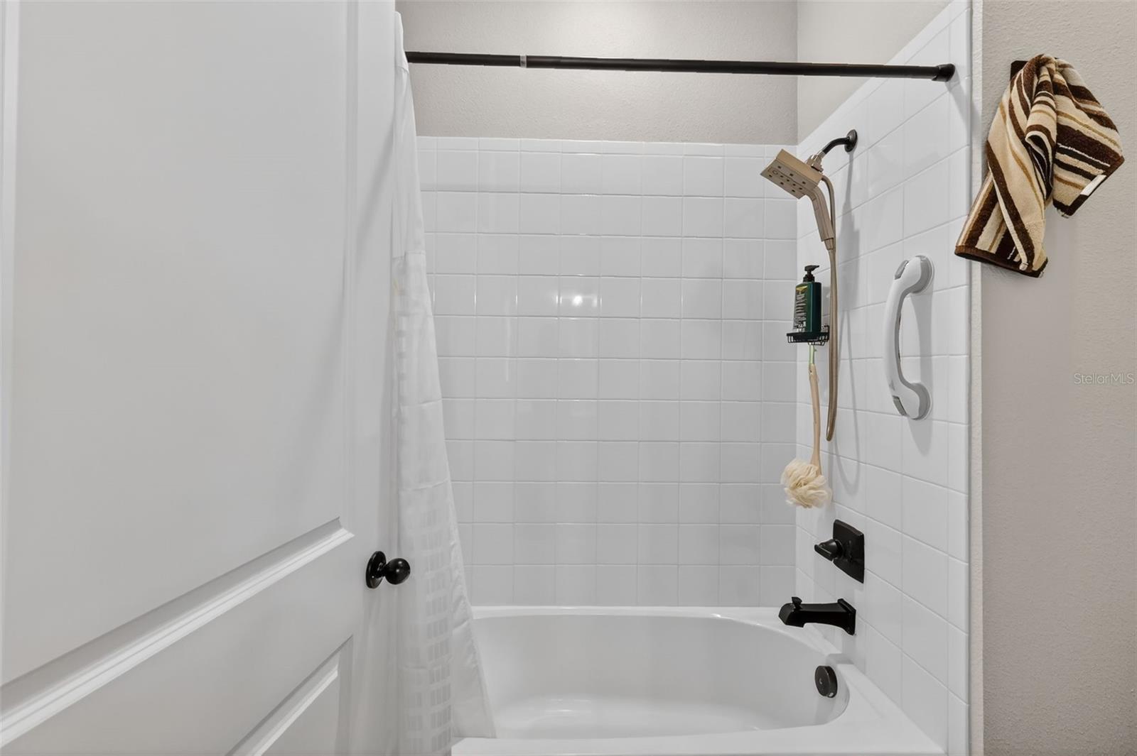 SEASONS/PK HILL - Residential