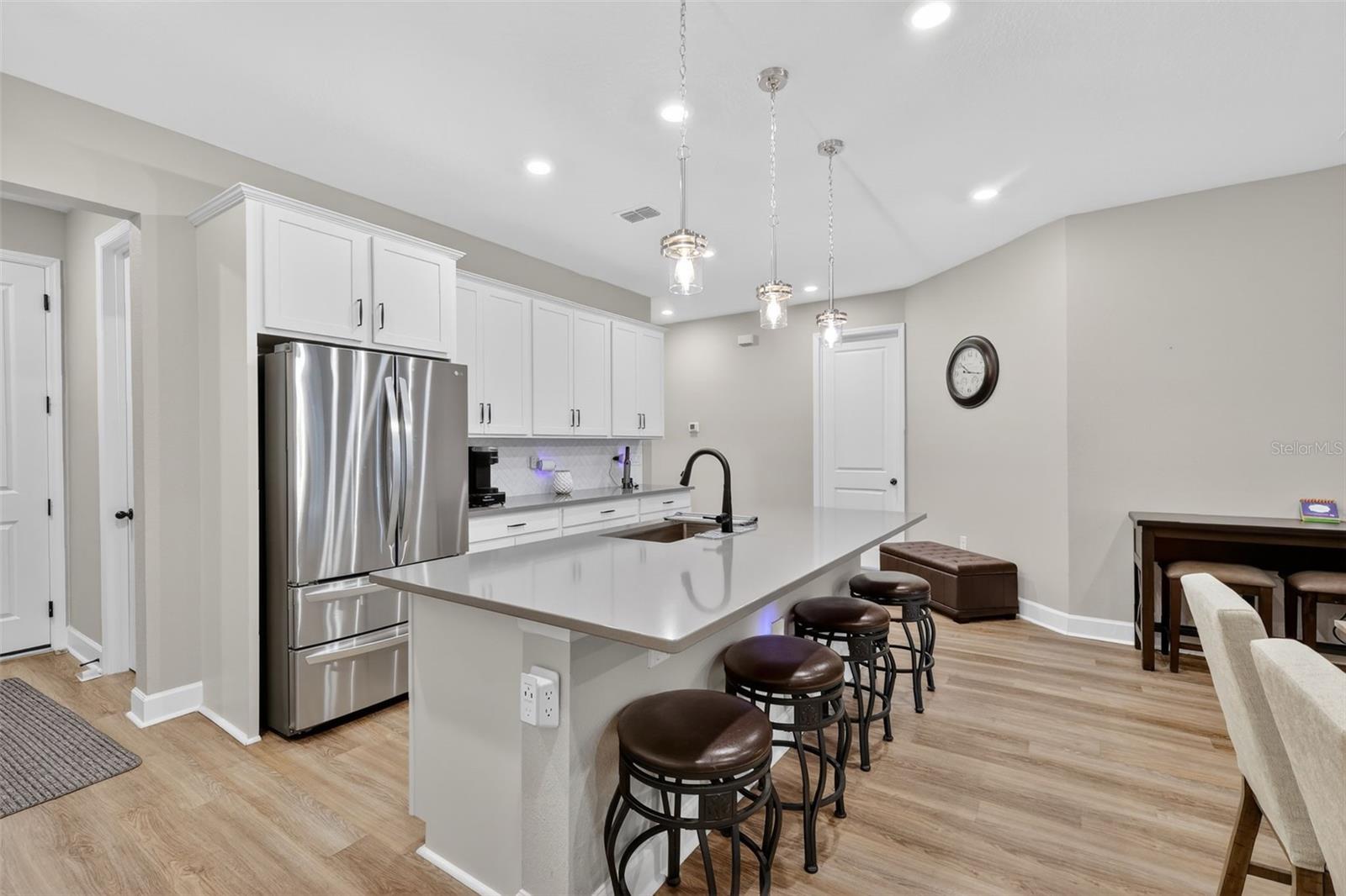 SEASONS/PK HILL - Residential