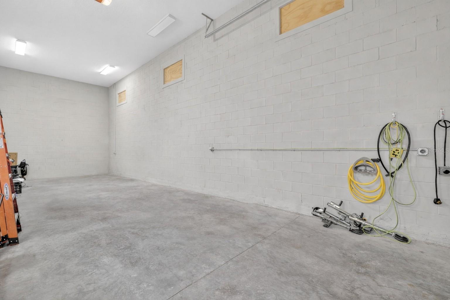 SEASONS/PK HILL - Residential