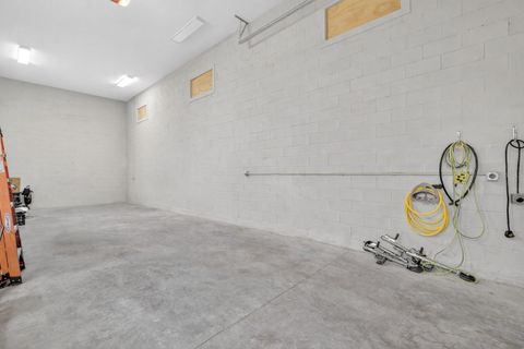 Tiny photo for 7838 Sloewood Drive, Leesburg, FL 34748 (MLS # G5106065)