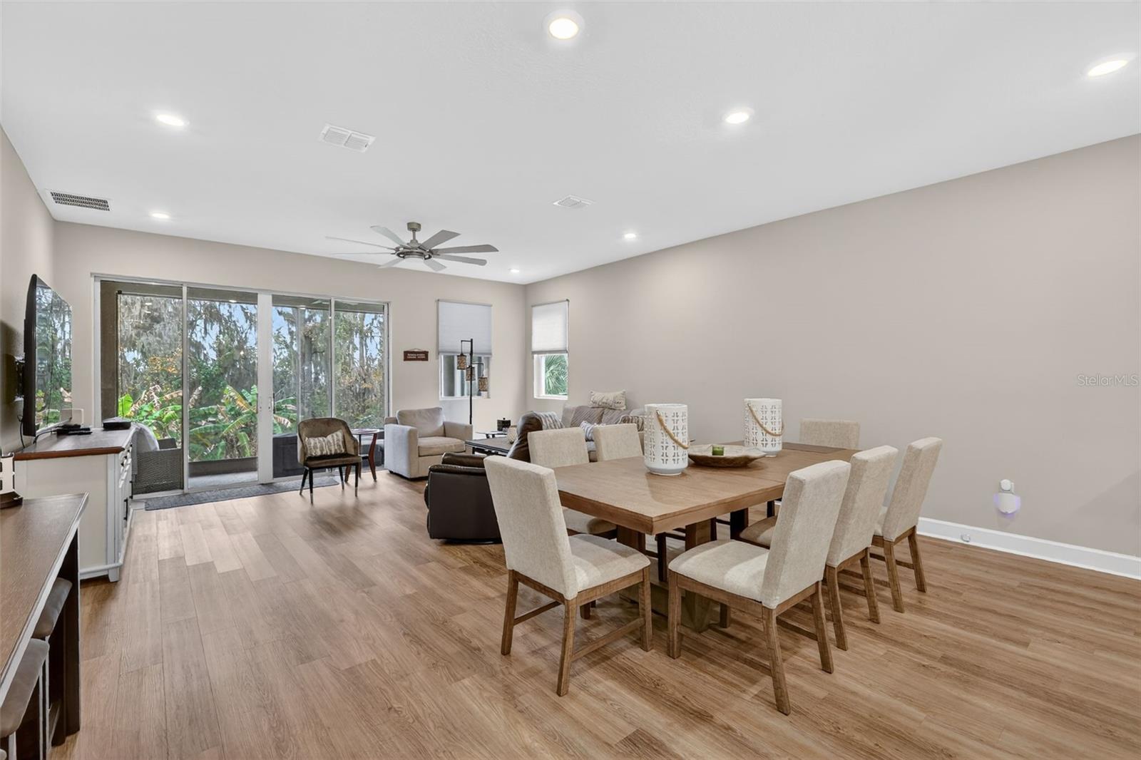 SEASONS/PK HILL - Residential