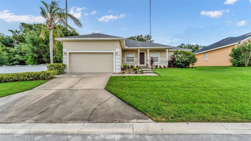 Photo of 2756 Highlands Creek Drive, Lakeland, FL 33813 (MLS # L4955849)