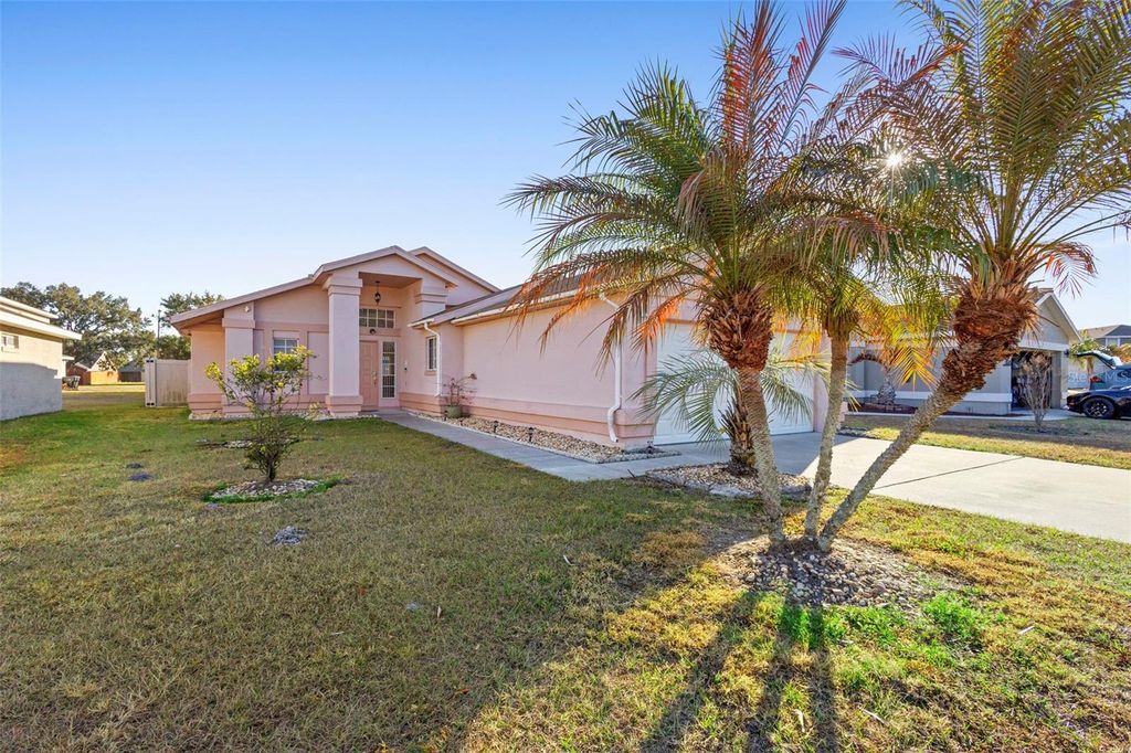 Photo of 1530 Larks Nest Court, Orlando, FL 32824 (MLS # O6406935)