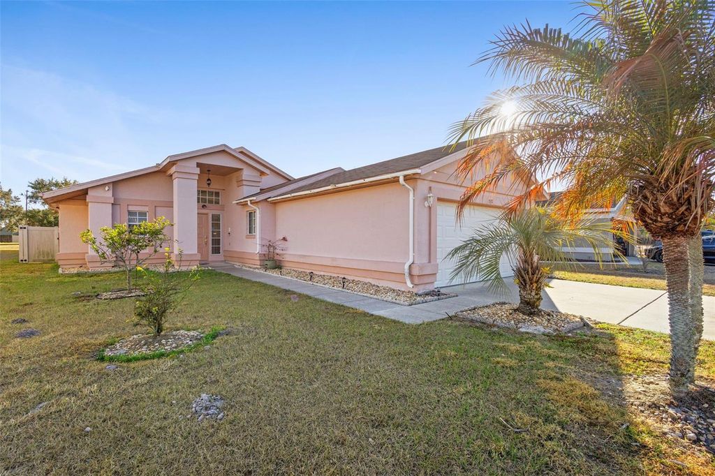 Photo of 1530 Larks Nest Court, Orlando, FL 32824 (MLS # O6406935)