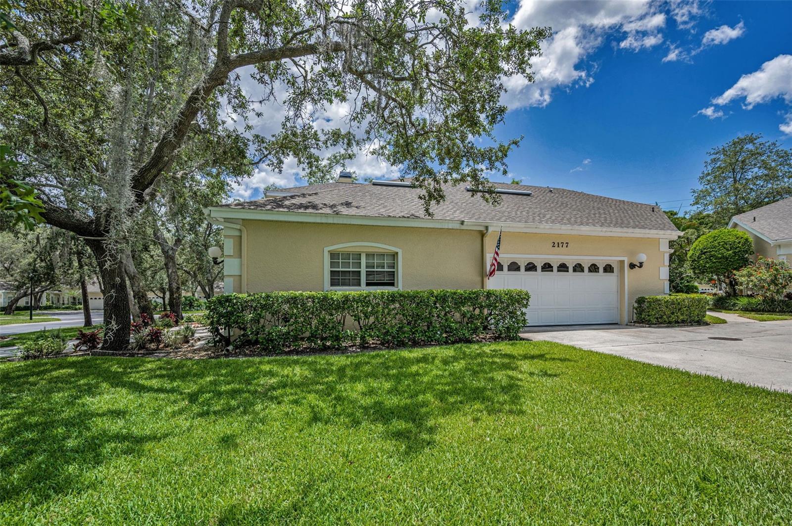 2177 OAK FOREST LANE