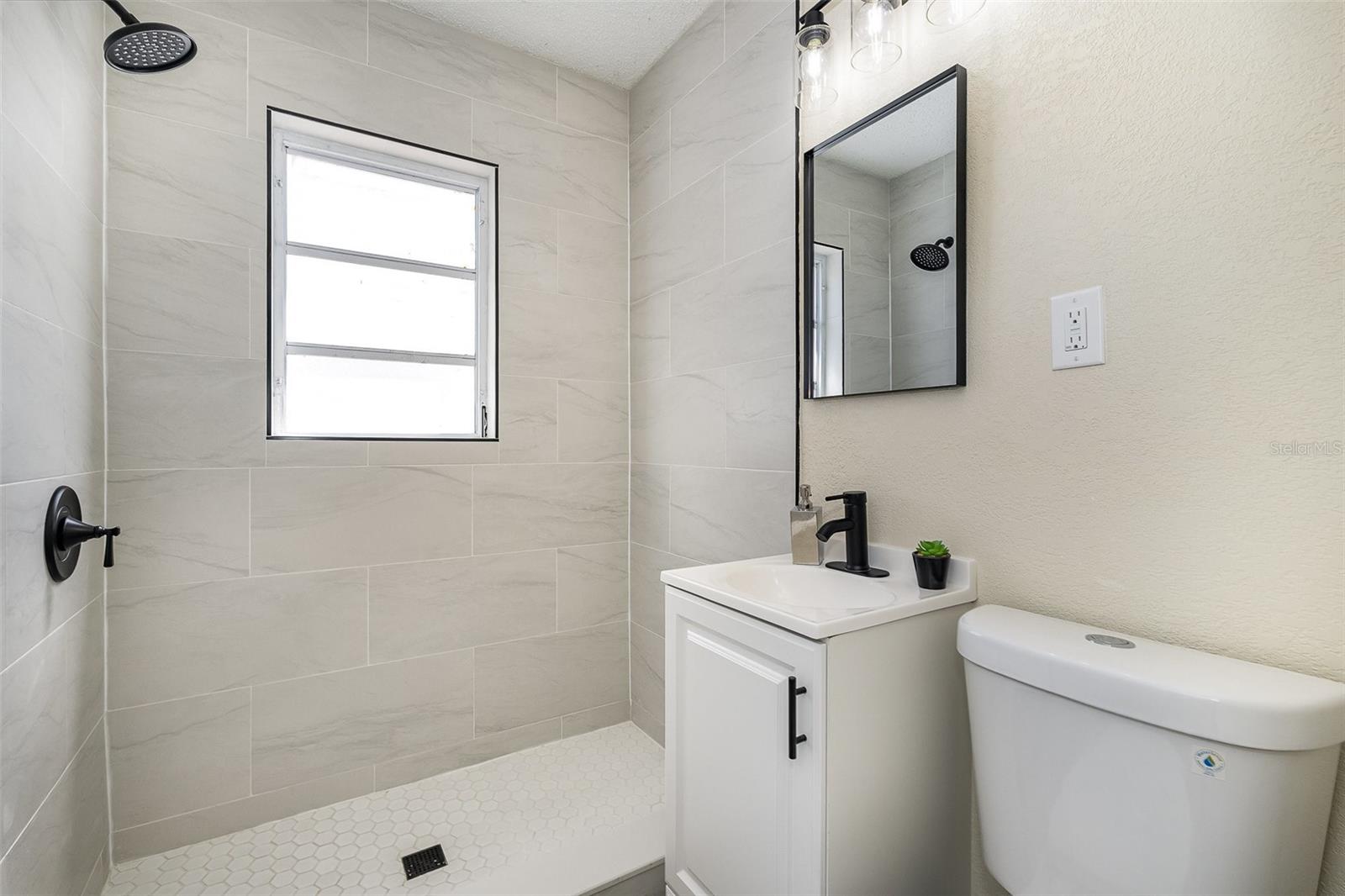 ROCKLEDGE PINES UNIT 01 - Residential