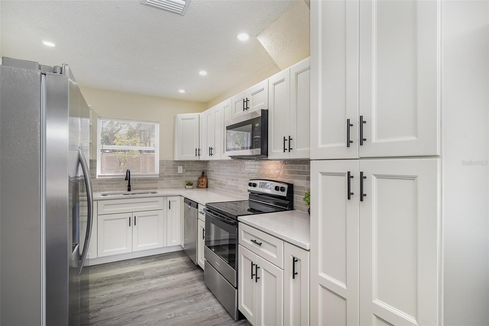 ROCKLEDGE PINES UNIT 01 - Residential