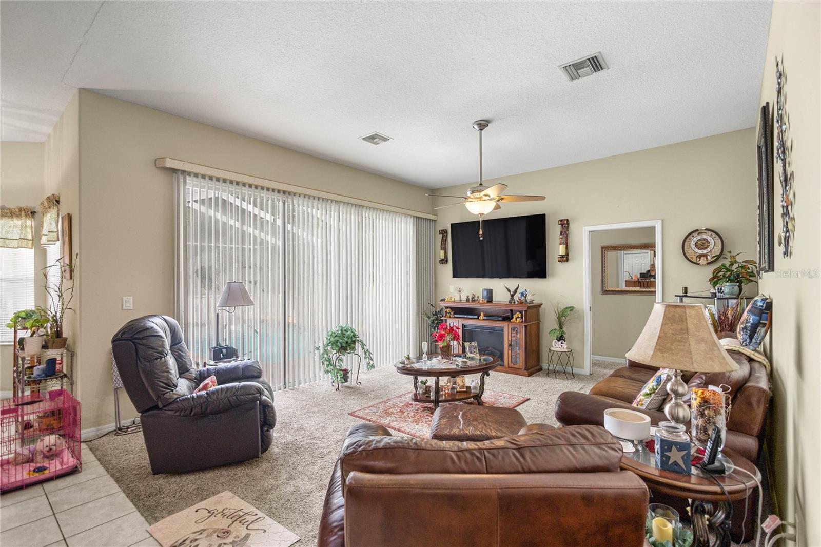 PINE RIDGE UNIT 03 - Residential