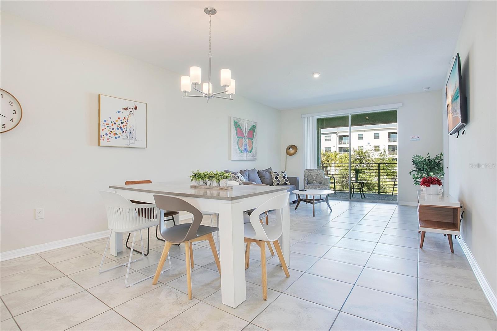 3120 PARADOX CIRCLE 204