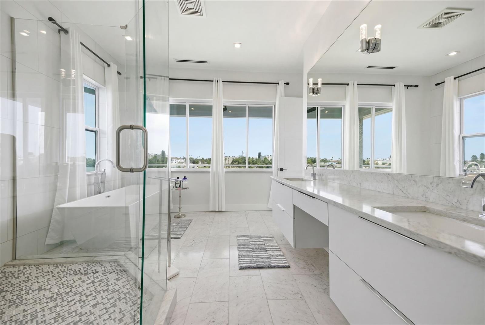 DON CE-SAR PLACE - Residential
