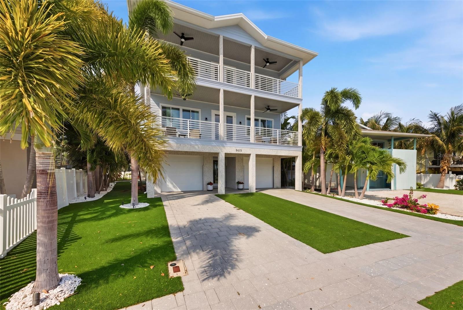 3313 W MARITANA DRIVE