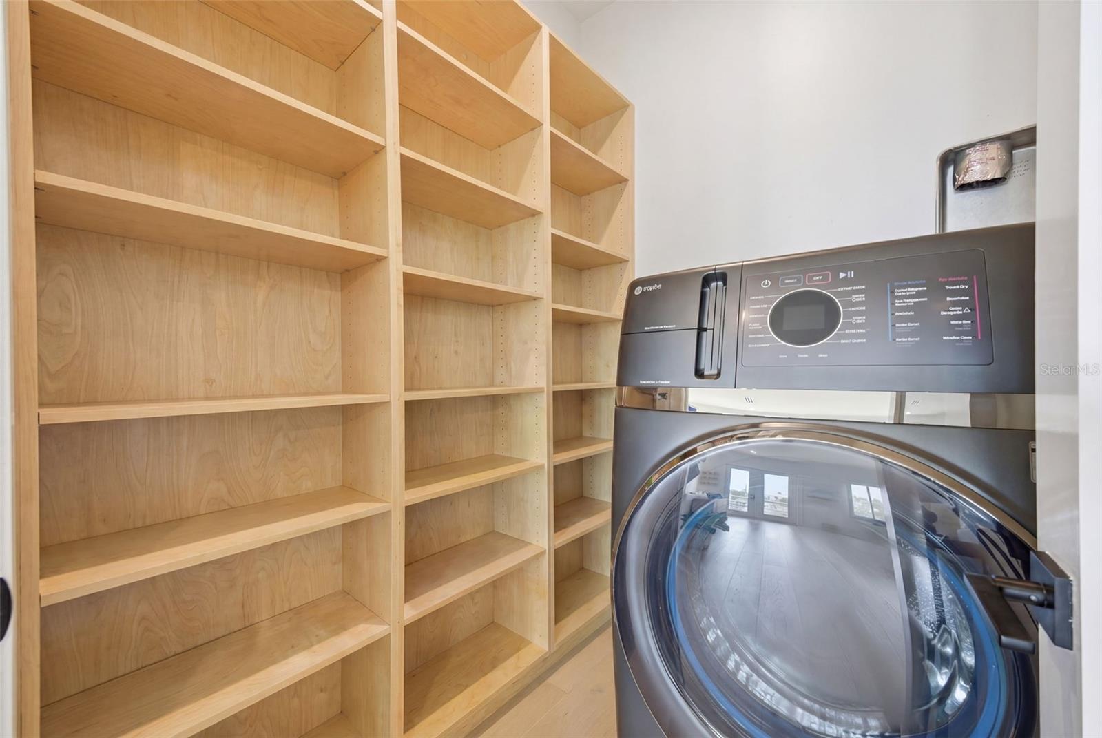DON CE-SAR PLACE - Residential