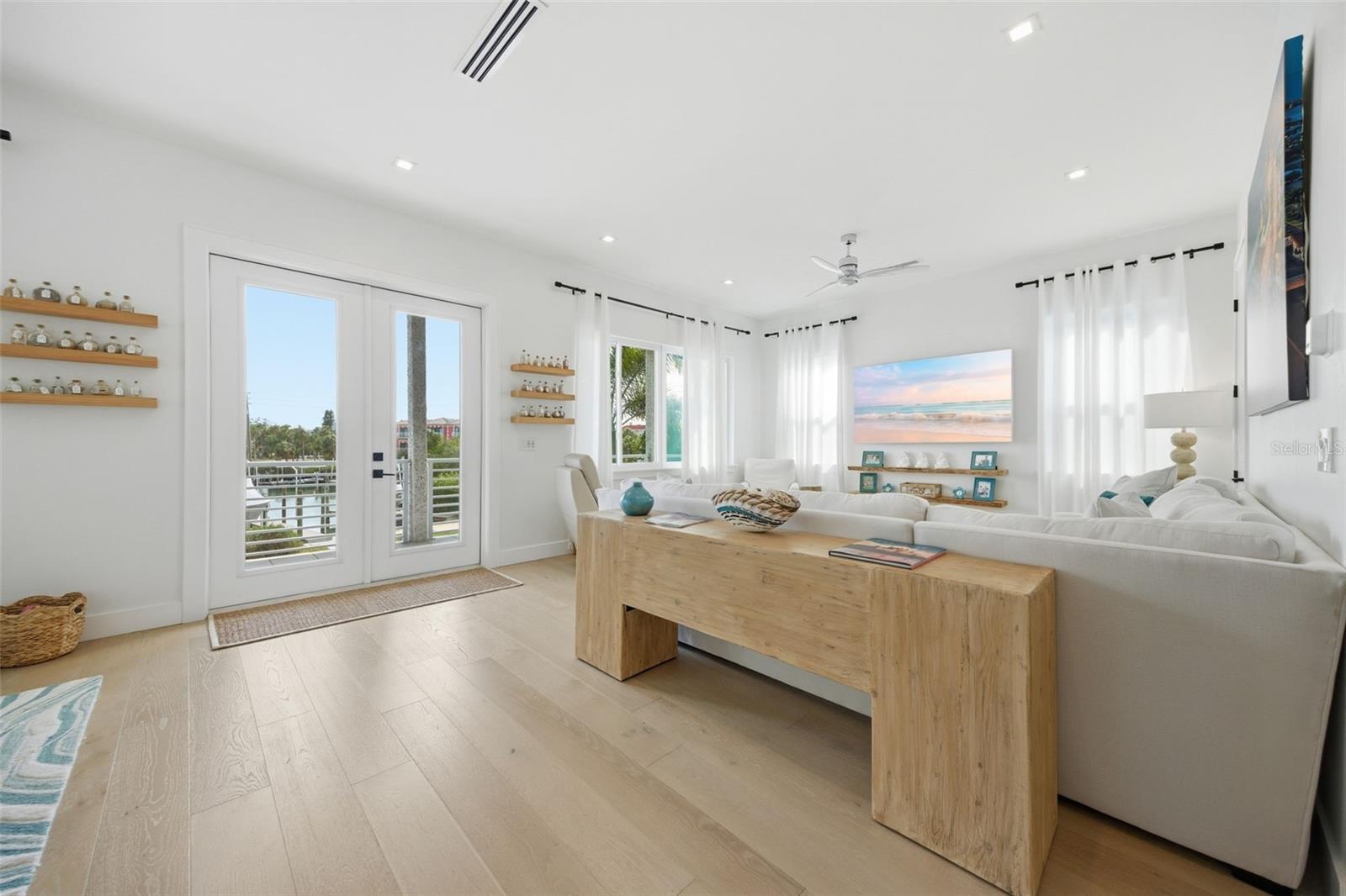 DON CE-SAR PLACE - Residential