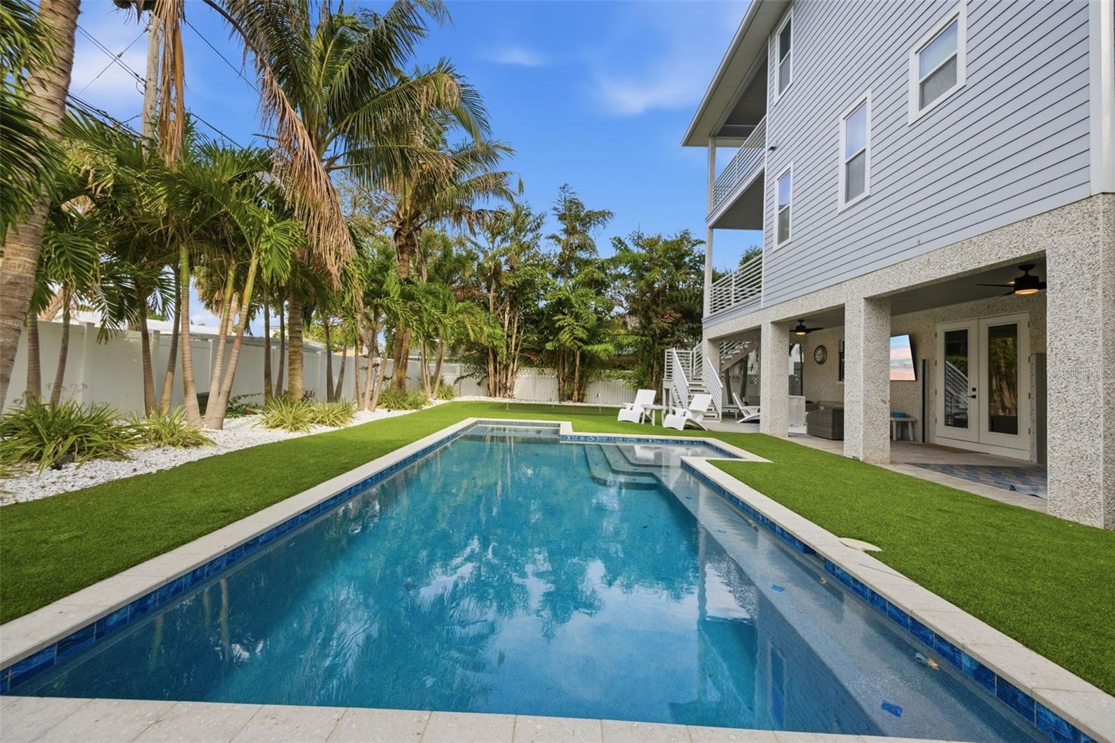 DON CE-SAR PLACE - Residential