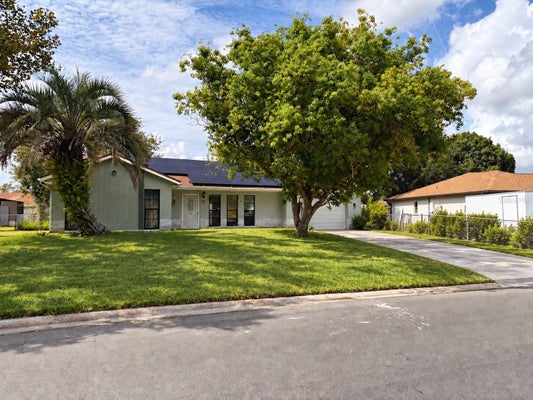 42 WAGON CIR, KISSIMMEE, FL 34743 - Image d0ab2aed46c4fc092d43378ad6ca344b/2132485527