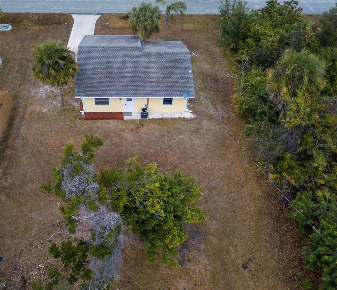 12091 CROSSGATE AVENUE