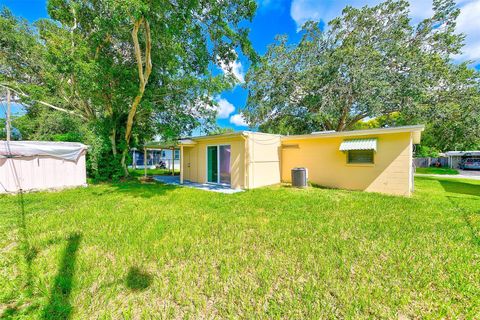 A home in LARGO