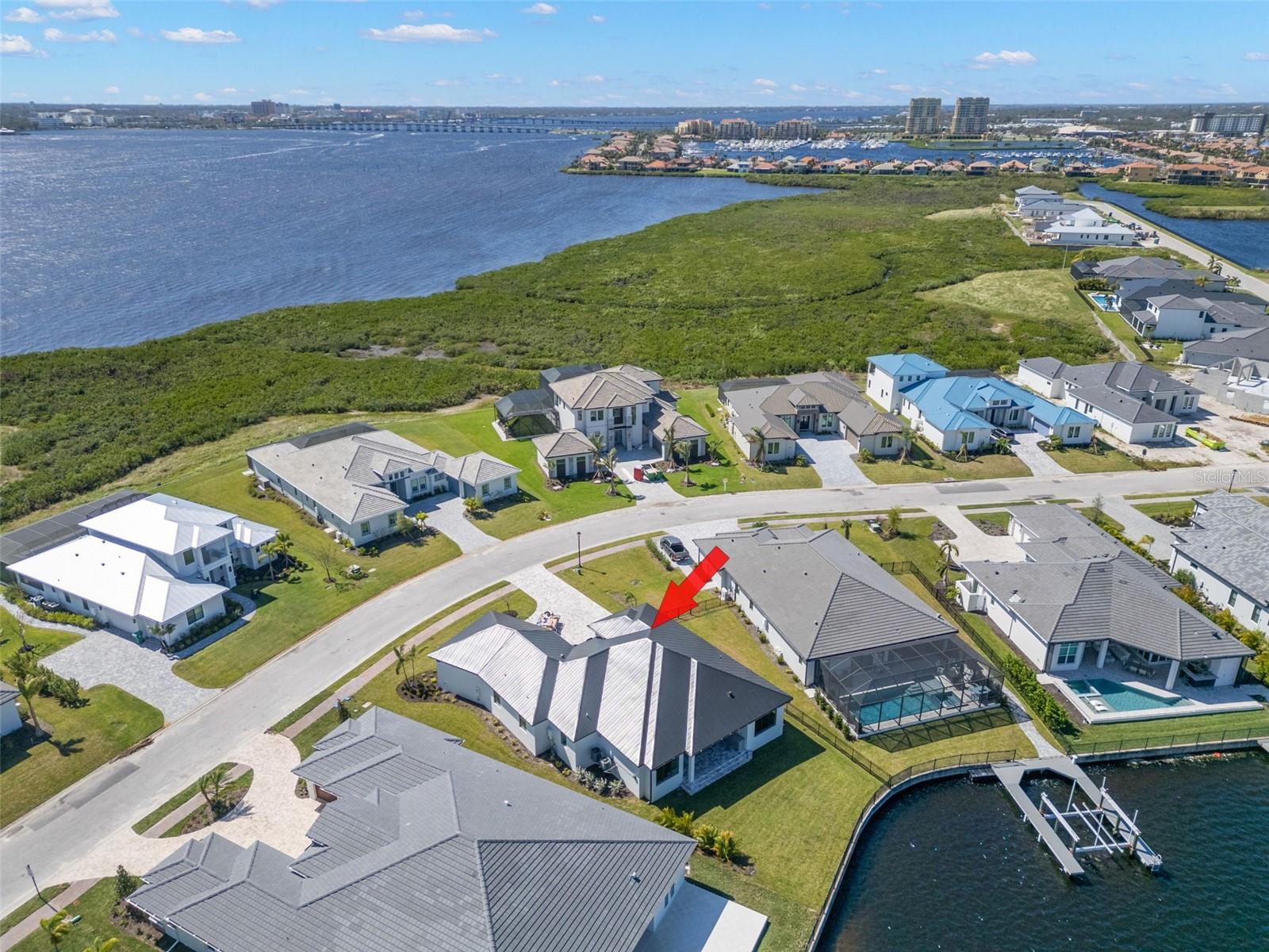 SANCTUARY COVE - Residential