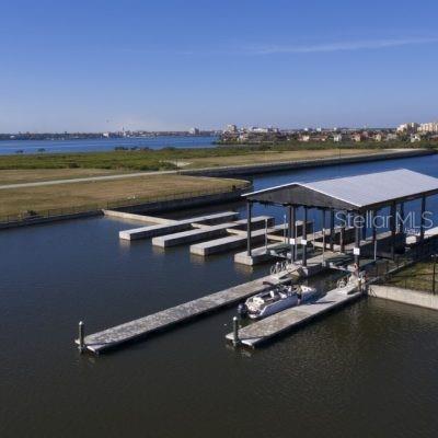 SANCTUARY COVE - Residential