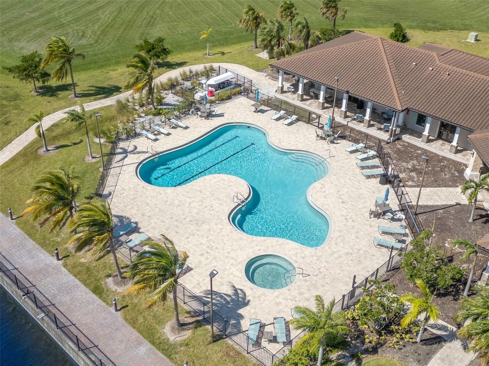 SANCTUARY COVE - Residential